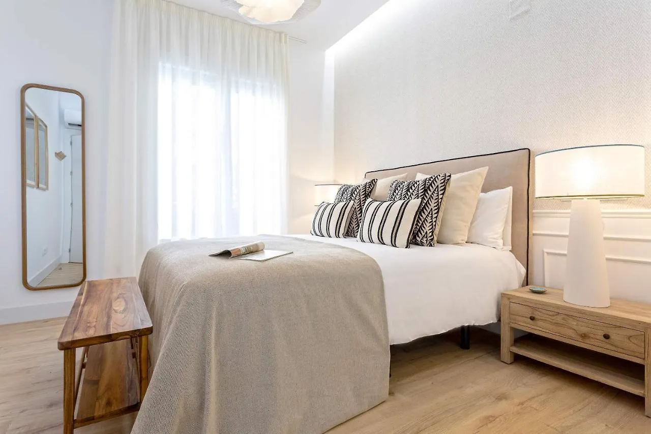 Genteel Home Teatro Soho Malaga Apartment